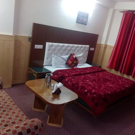 Gautam Hotel & Cottage Manāli Dış mekan fotoğraf