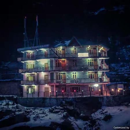 Gautam Hotel & Cottage Manāli Dış mekan fotoğraf